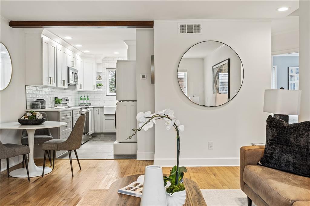 343 8th Street NE Unit E2