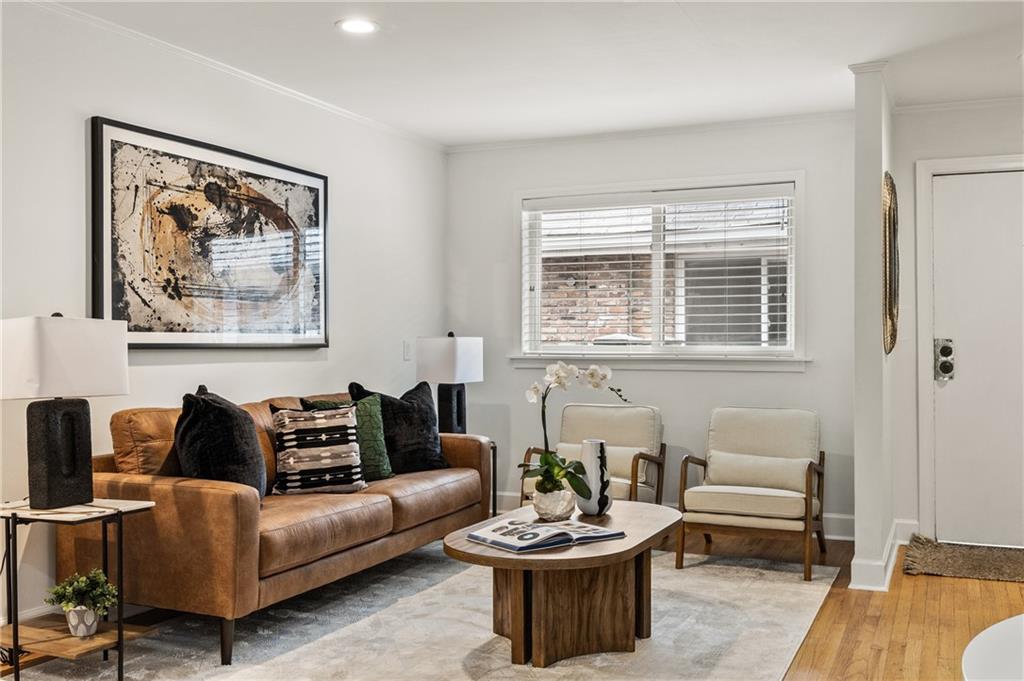 343 8th Street NE Unit E2