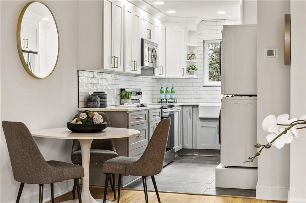 343 8th Street NE Unit E2