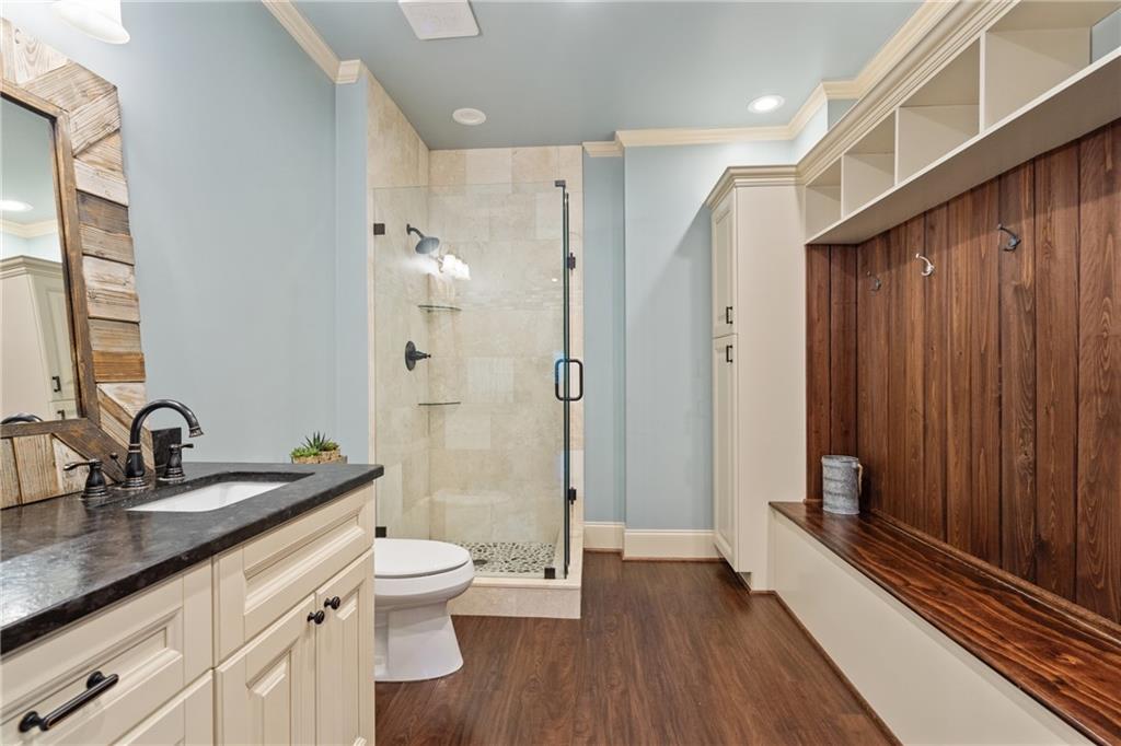 720 Weybridge Place