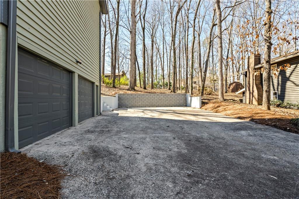 117 Holt Road NE
