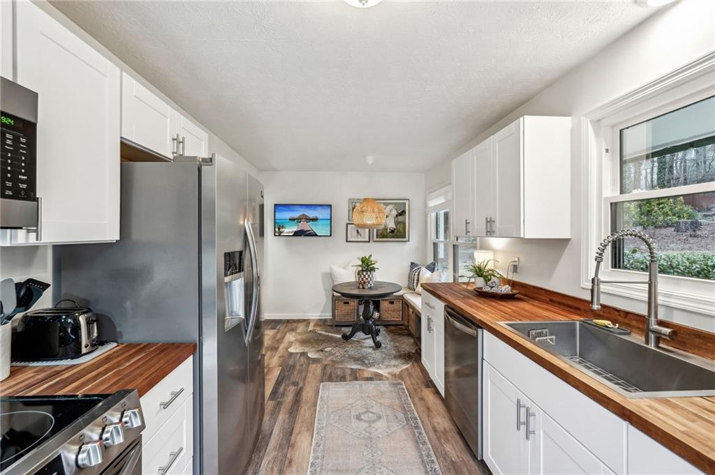 122 Dials Drive