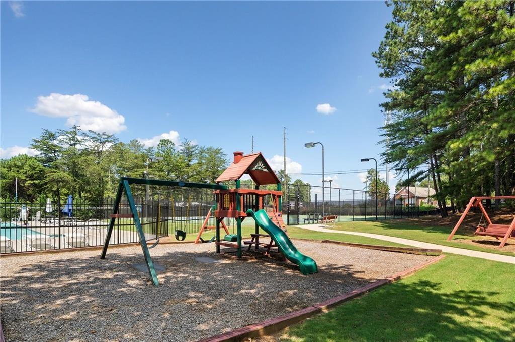 392 Summerfield Crossing