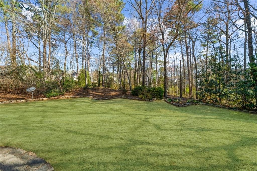 1655 Pine Ridge Circle