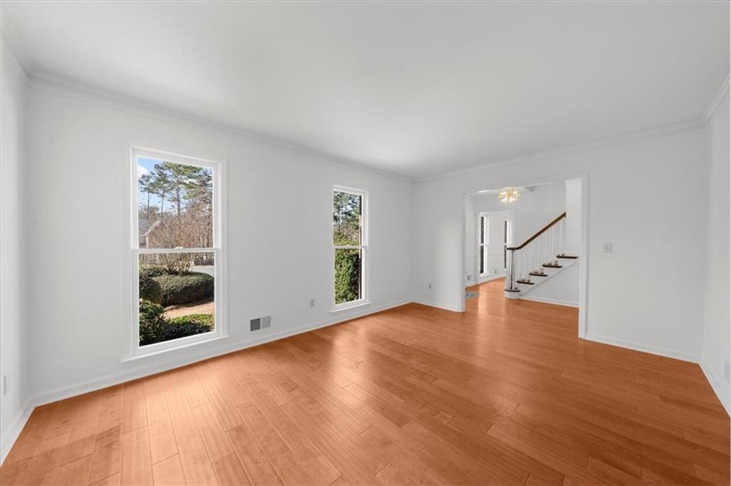 1655 Pine Ridge Circle