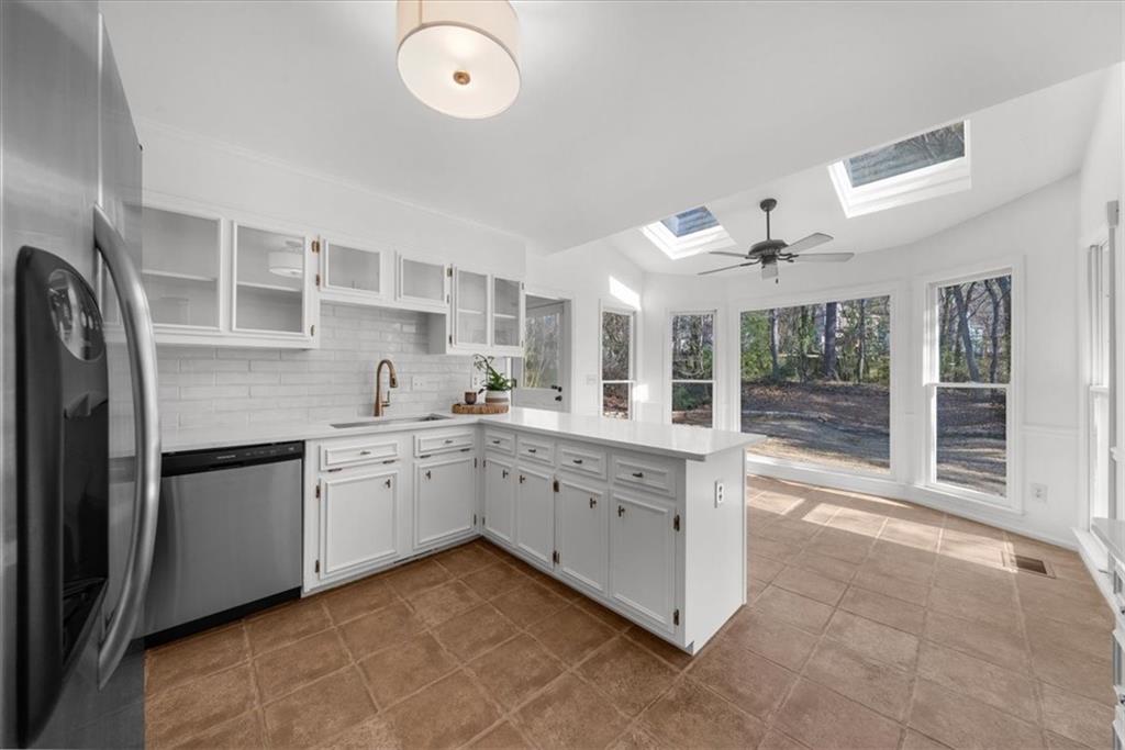 1655 Pine Ridge Circle