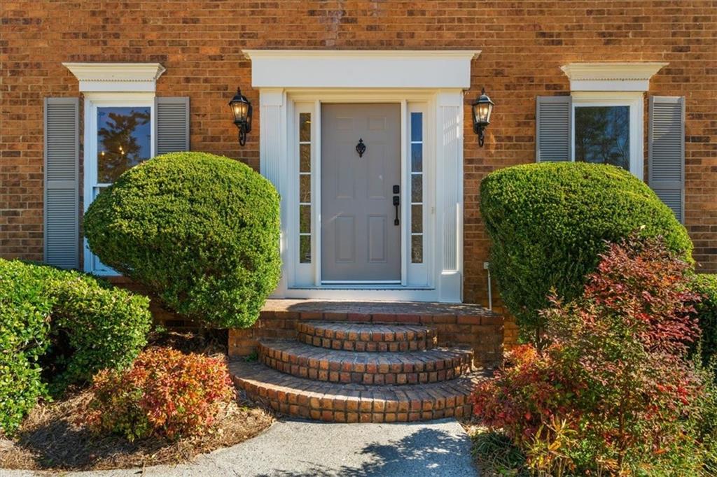 1655 Pine Ridge Circle