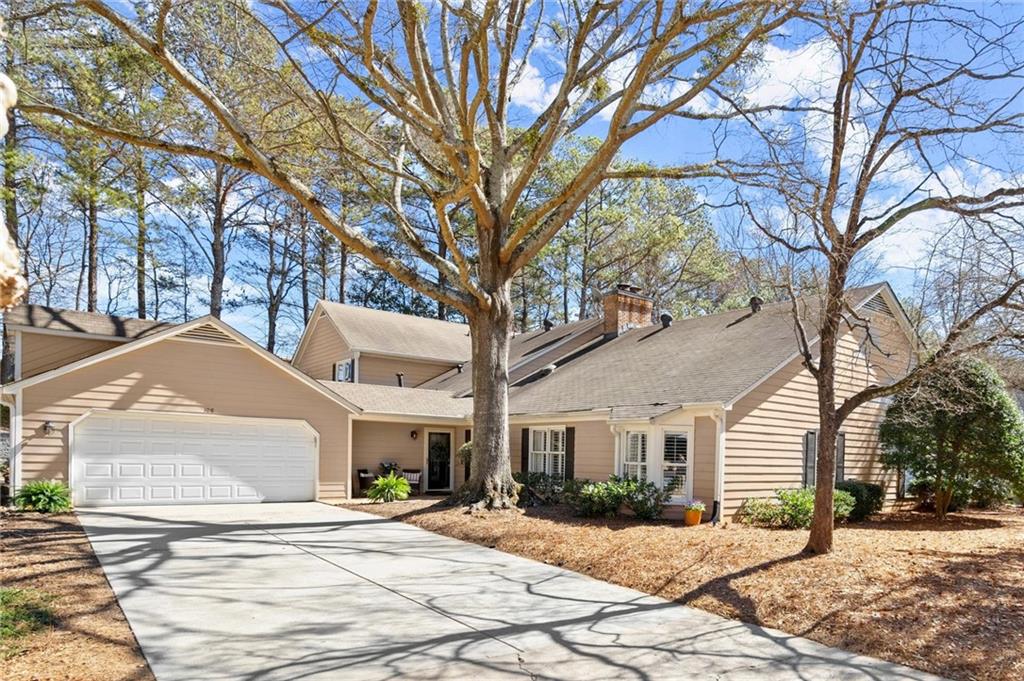 108 Great Oaks Lane