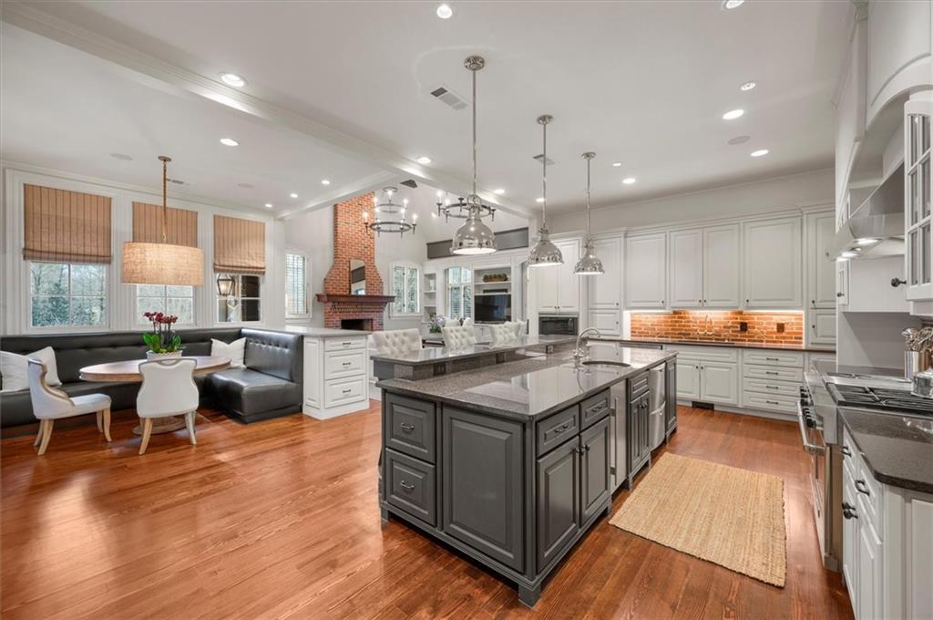 13940 Haystack Lane