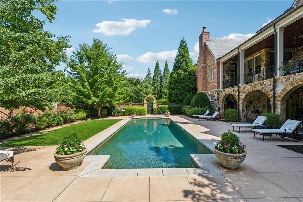 13940 Haystack Lane