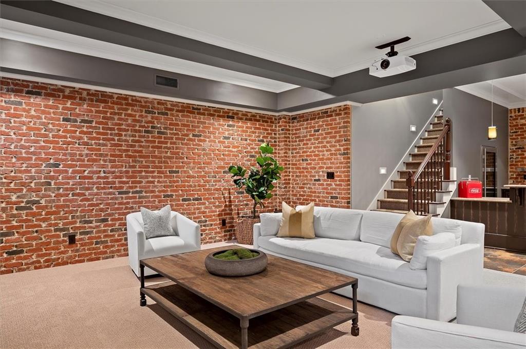 13940 Haystack Lane