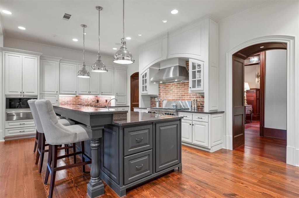 13940 Haystack Lane