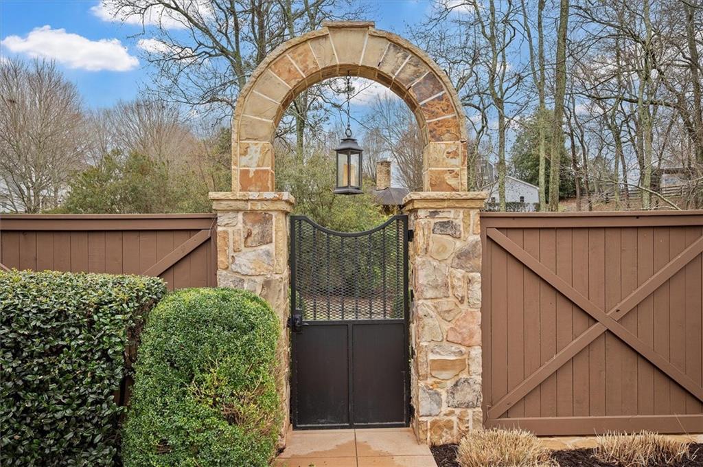 13940 Haystack Lane