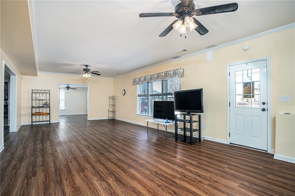2520 Cross Springs Drive