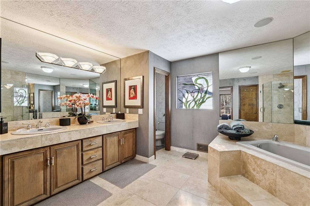 935 Pine Grove Pointe Drive