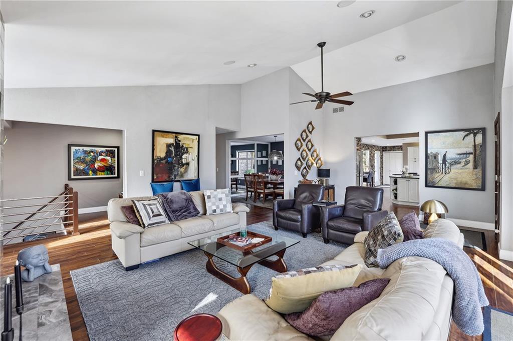 935 Pine Grove Pointe Drive