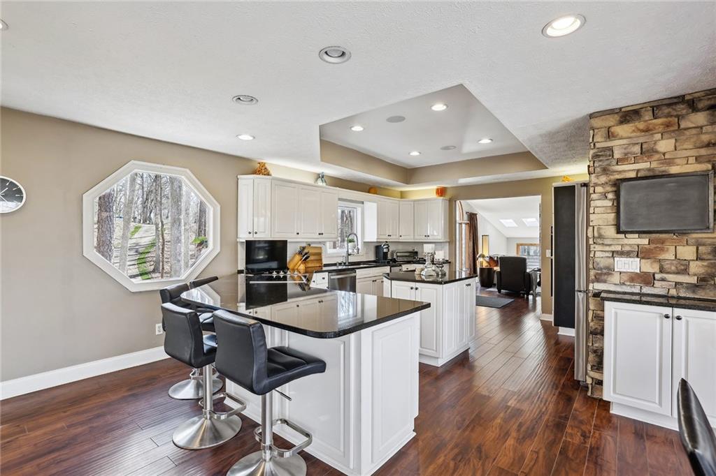 935 Pine Grove Pointe Drive