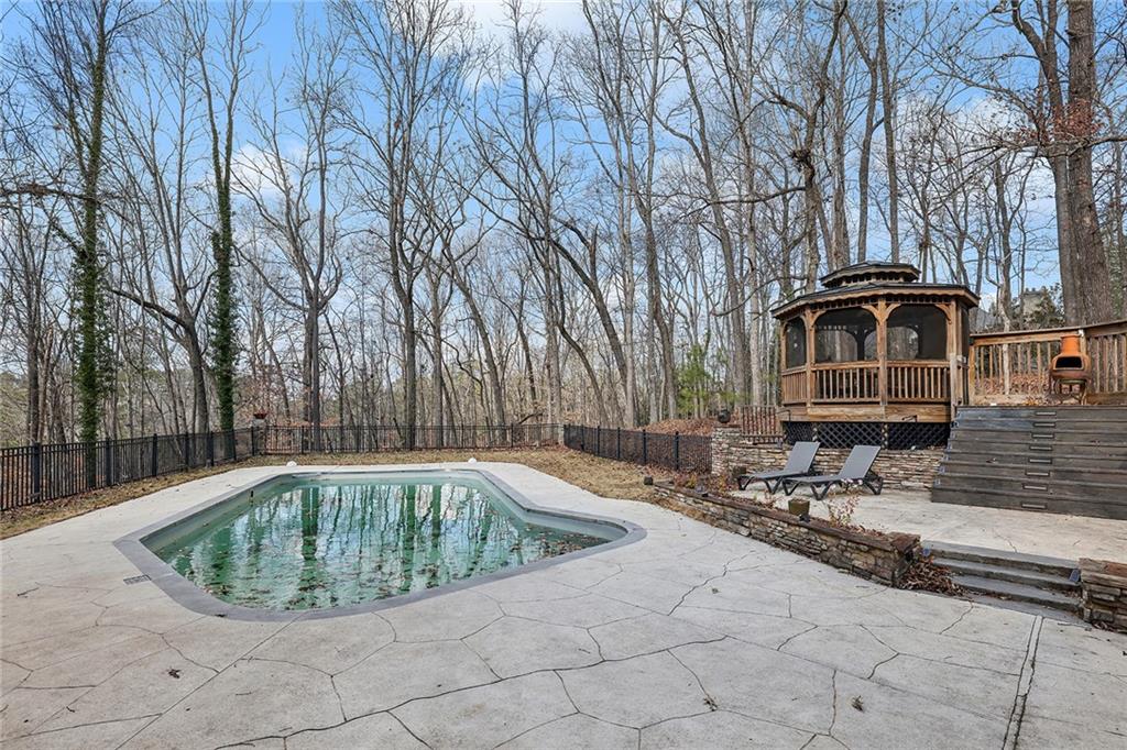 935 Pine Grove Pointe Drive