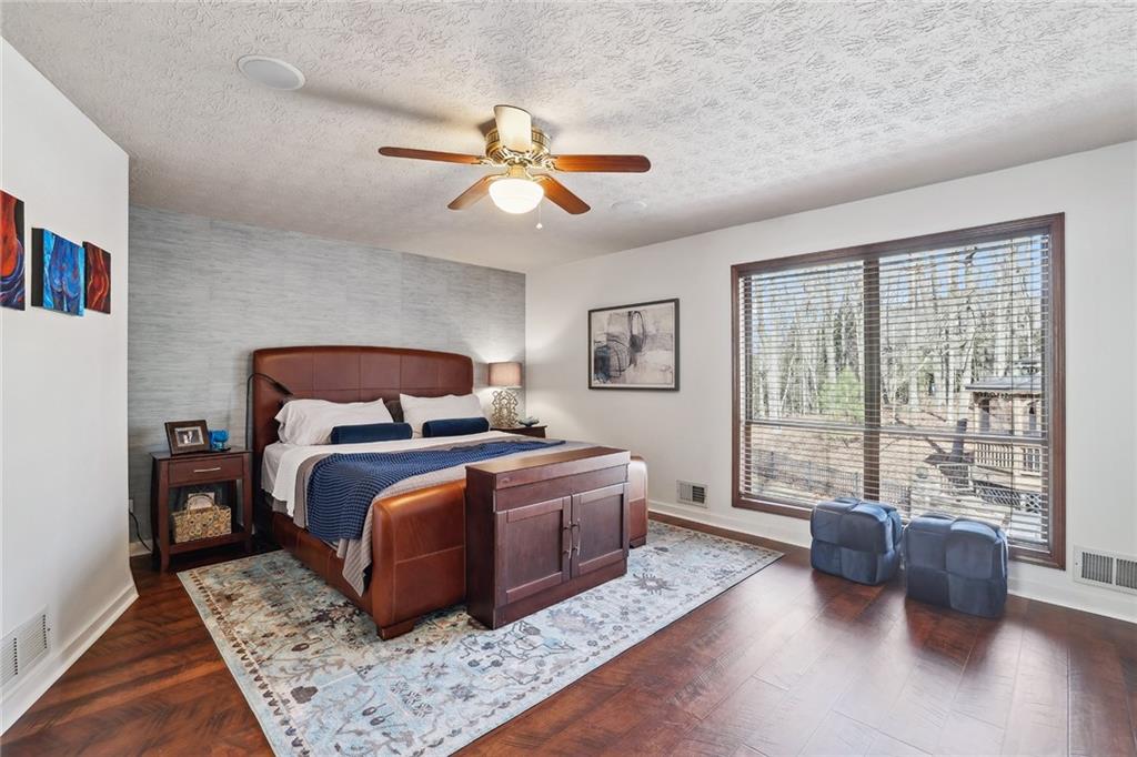 935 Pine Grove Pointe Drive