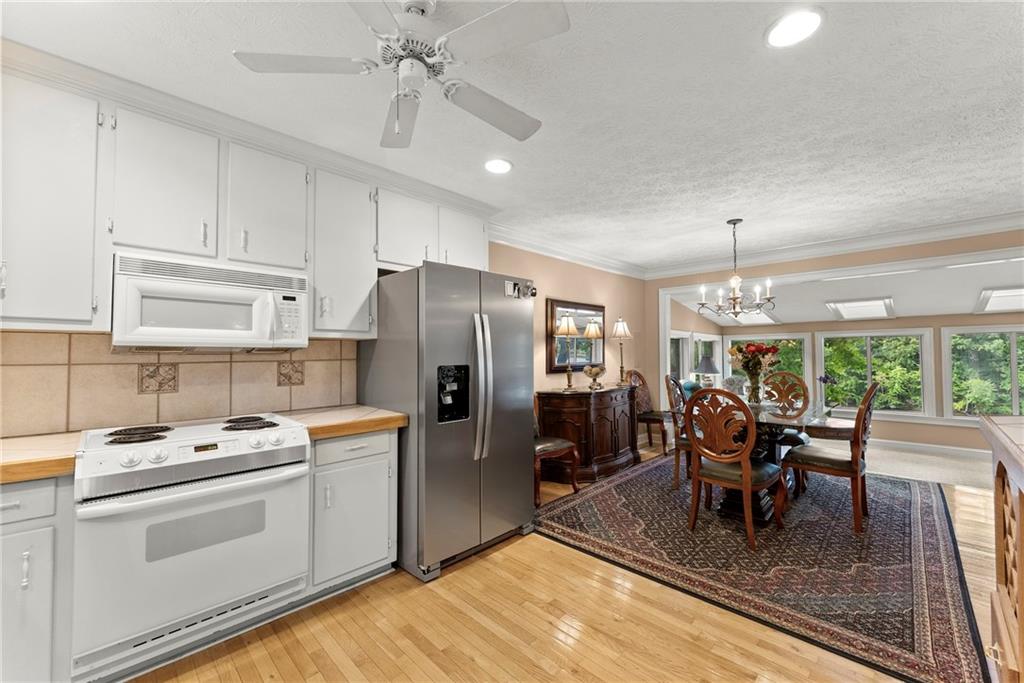 9930 Misty Cove Lane