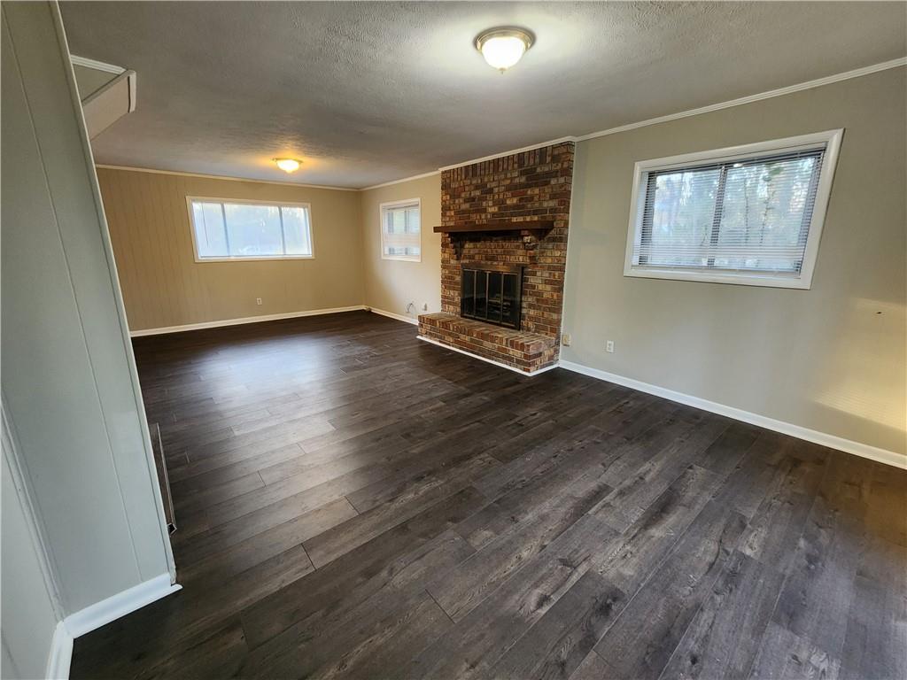 7550528