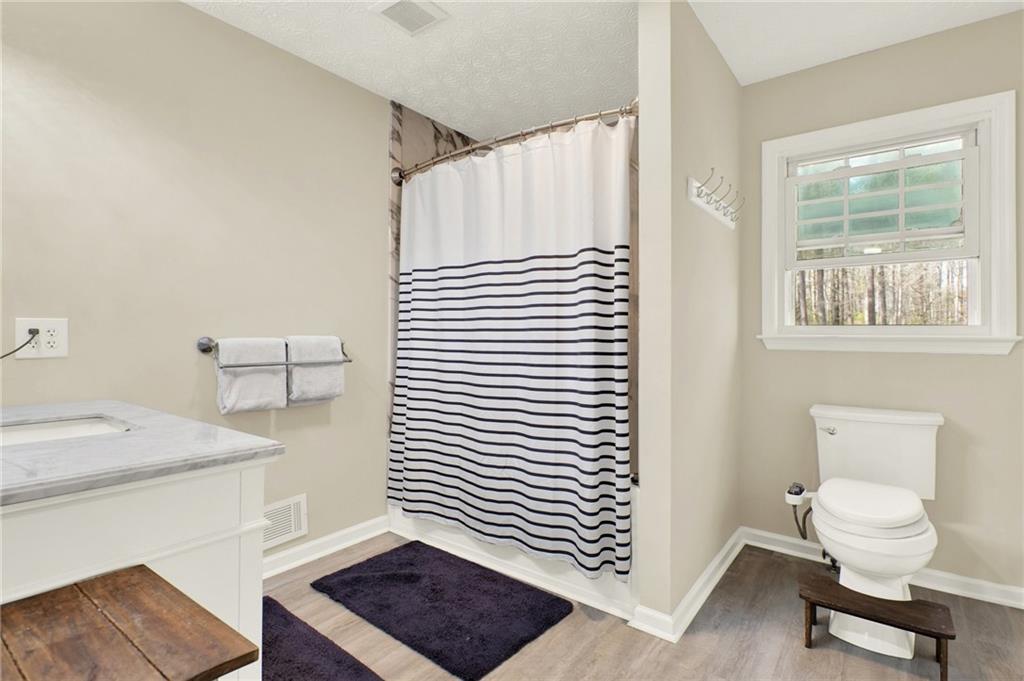 907 Missy Lane
