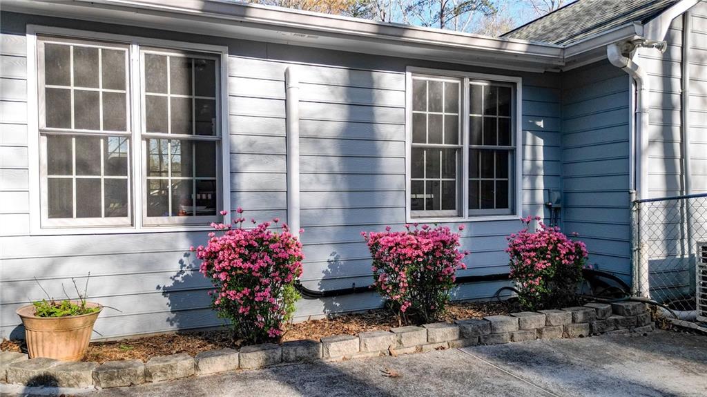 907 Missy Lane