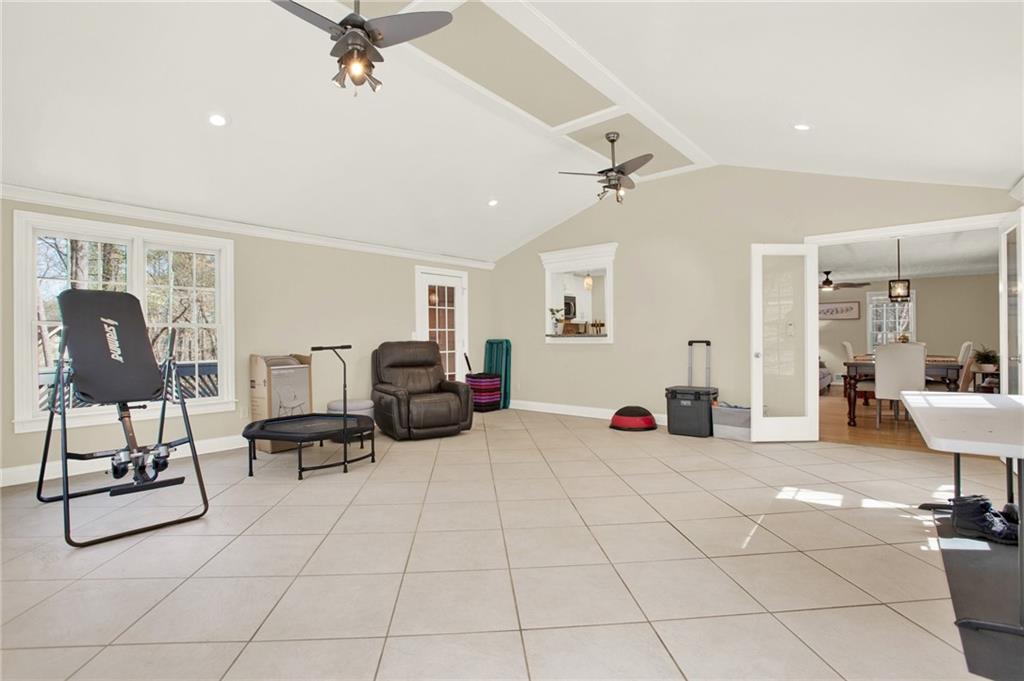 907 Missy Lane