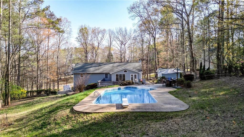 907 Missy Lane