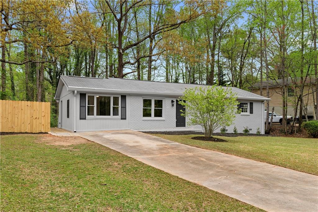 1958 Calvary Hill Court SW