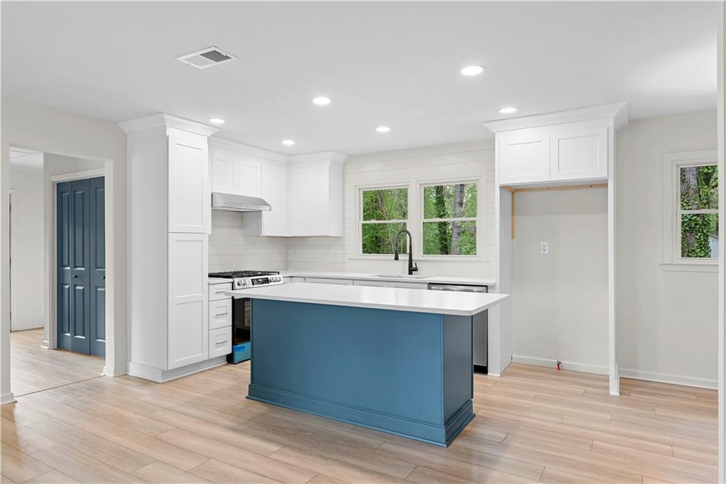 1958 Calvary Hill Court SW