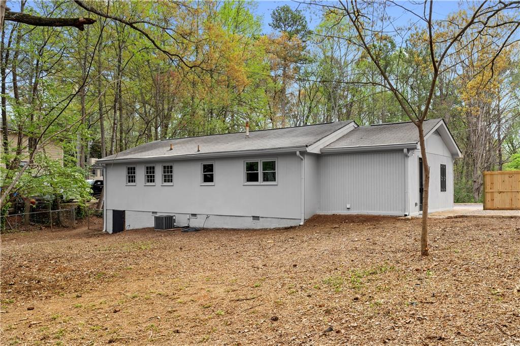 1958 Calvary Hill Court SW