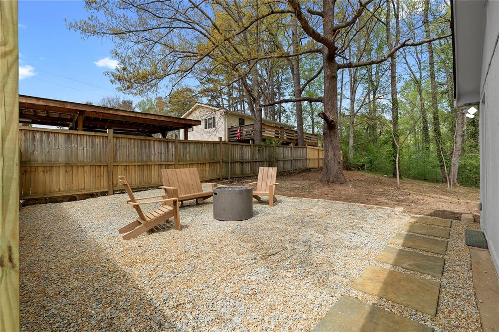 1958 Calvary Hill Court SW