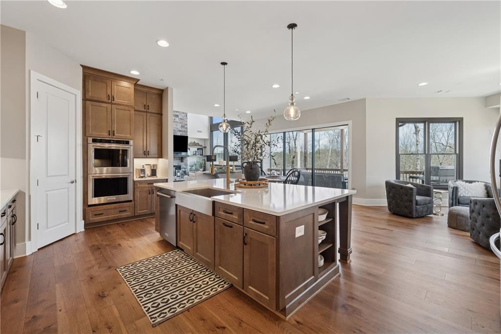 13415 Bishops Court