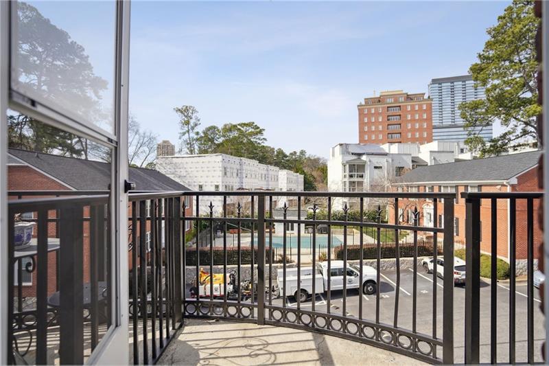 3675 Peachtree Road NE Unit 42