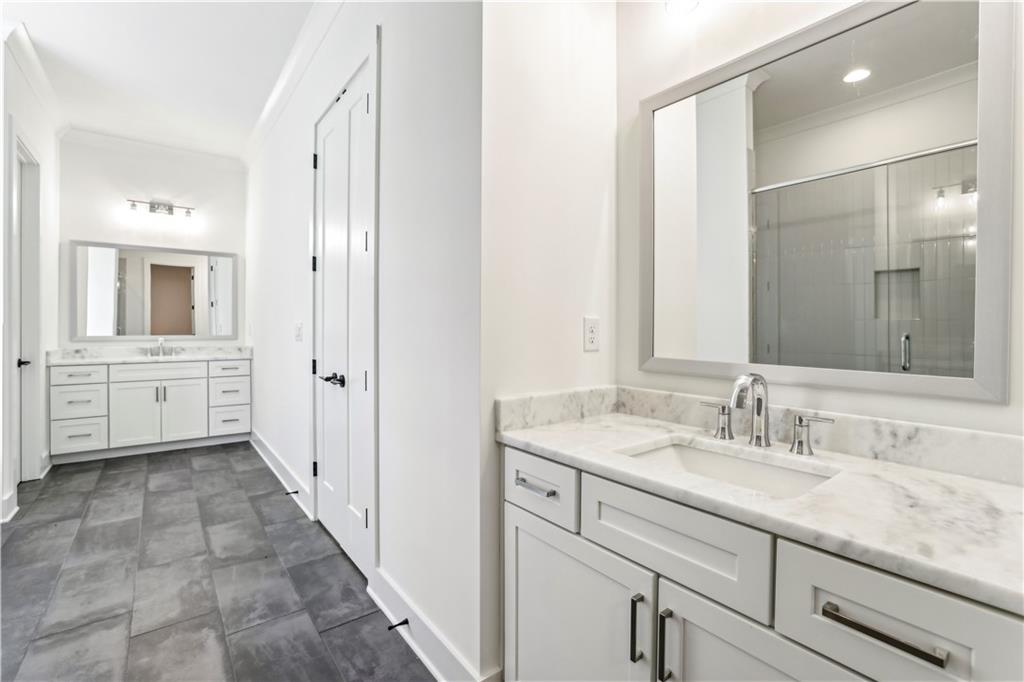 67 Knollwood Court