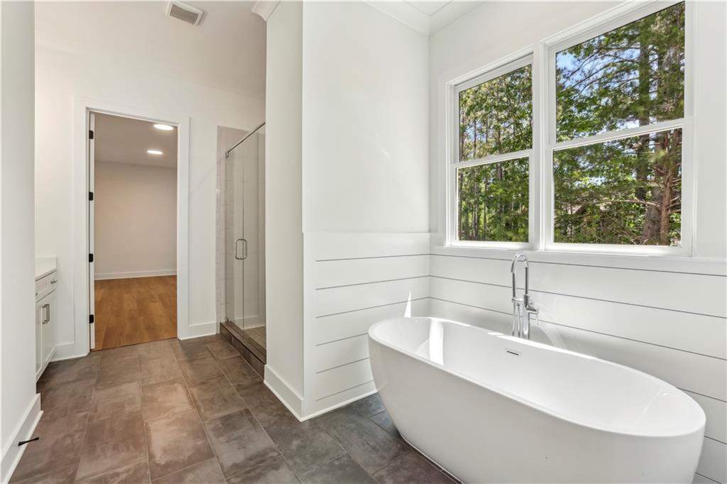67 Knollwood Court