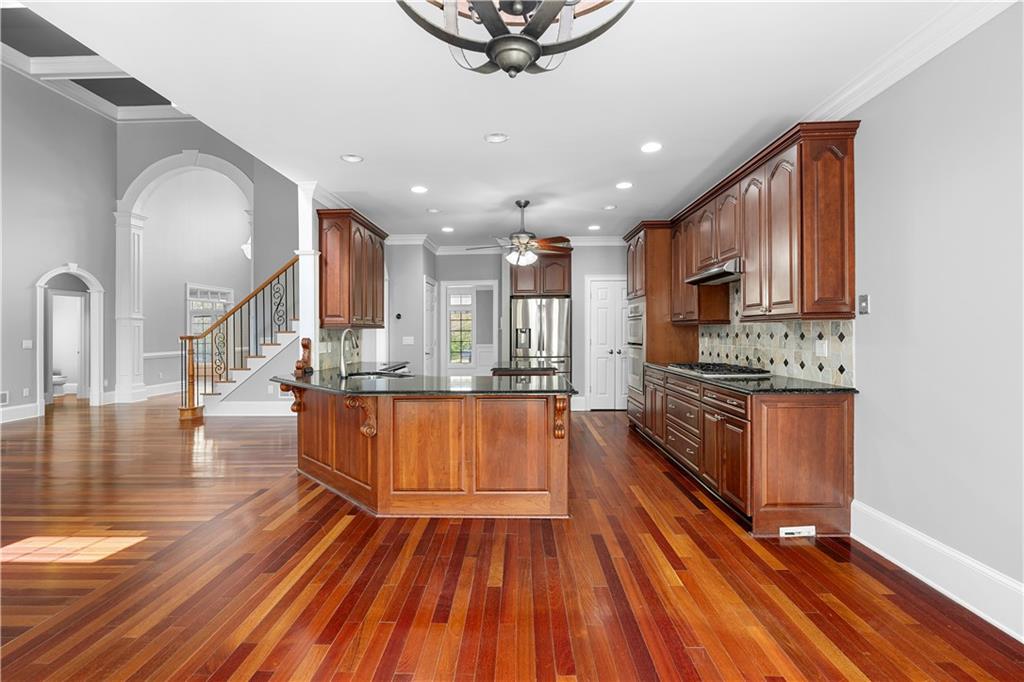 1350 Blackwell Road
