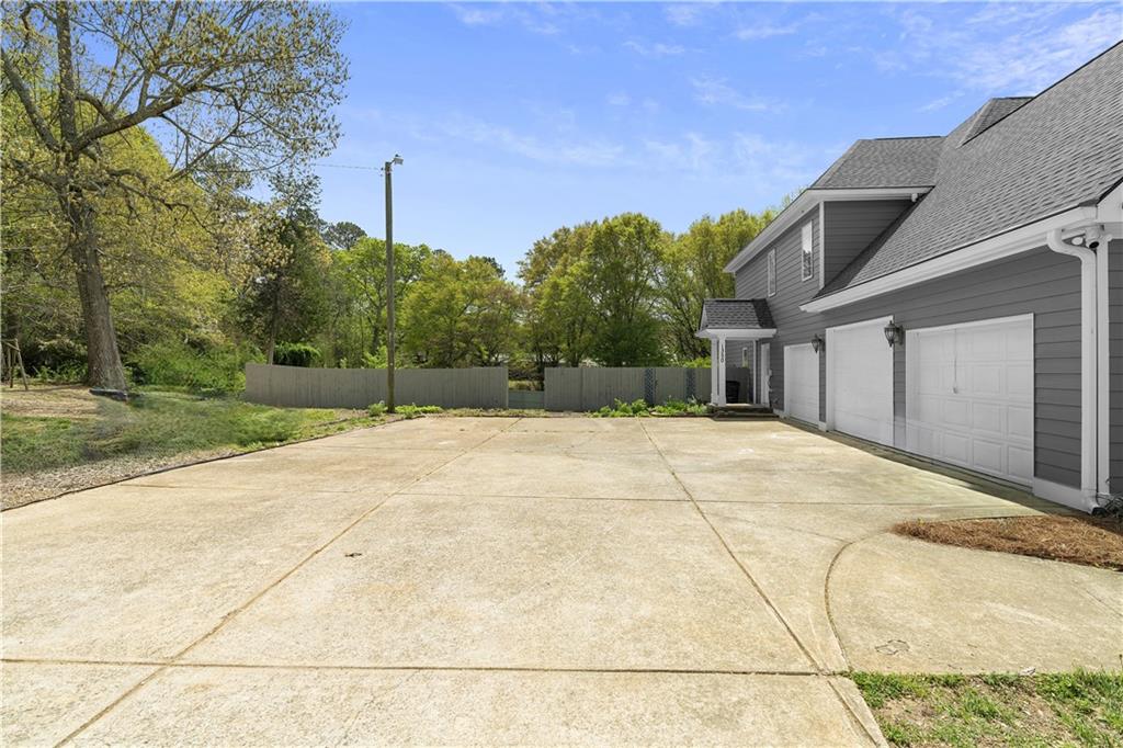 1350 Blackwell Road