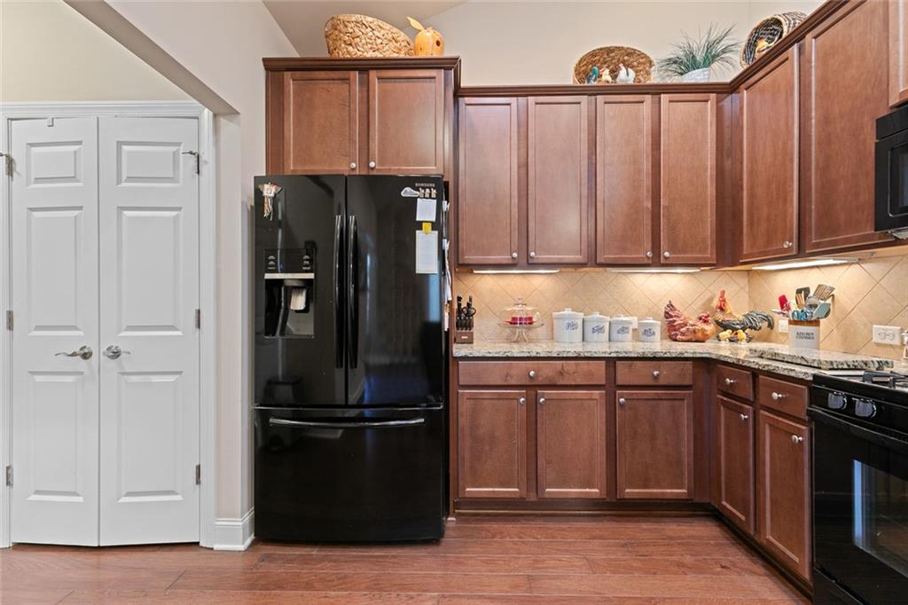 120 Chastain Road NW Unit 608