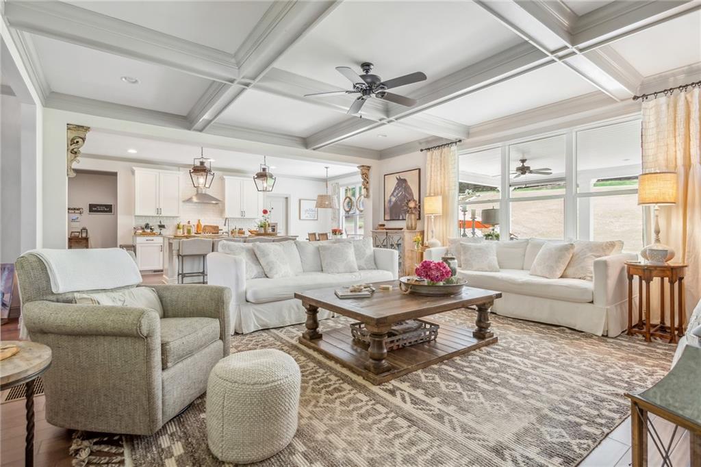 110 White Oak Trail
