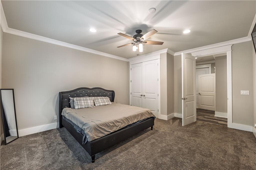 2270 Abbey Cove Court
