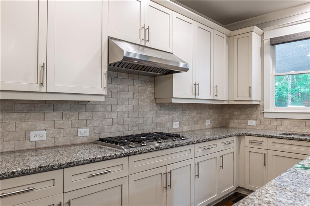 2270 Abbey Cove Court