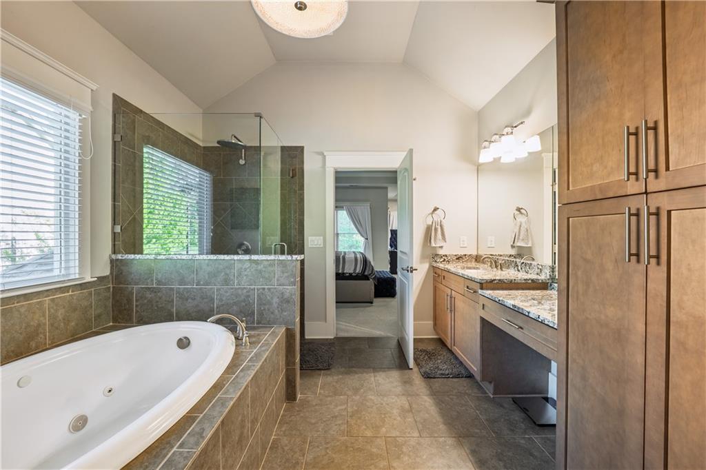 2270 Abbey Cove Court
