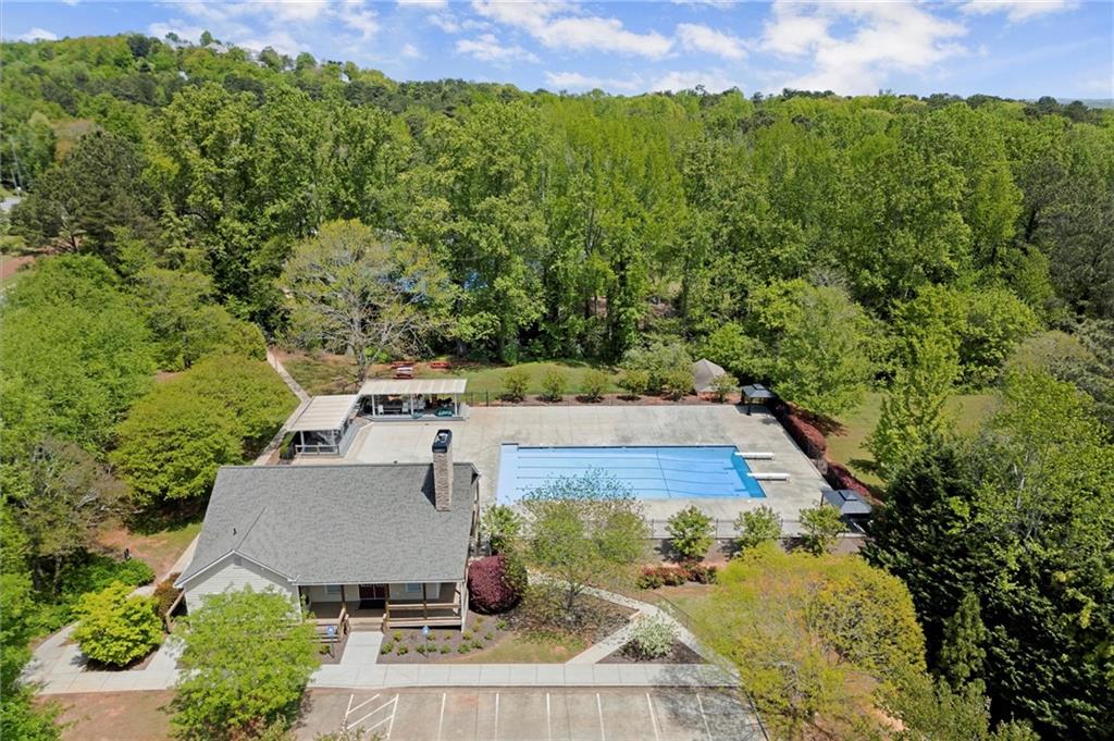 3510 Holliglen Drive
