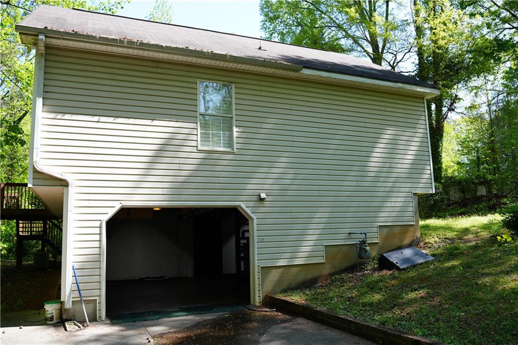 6086 Woodstock Road