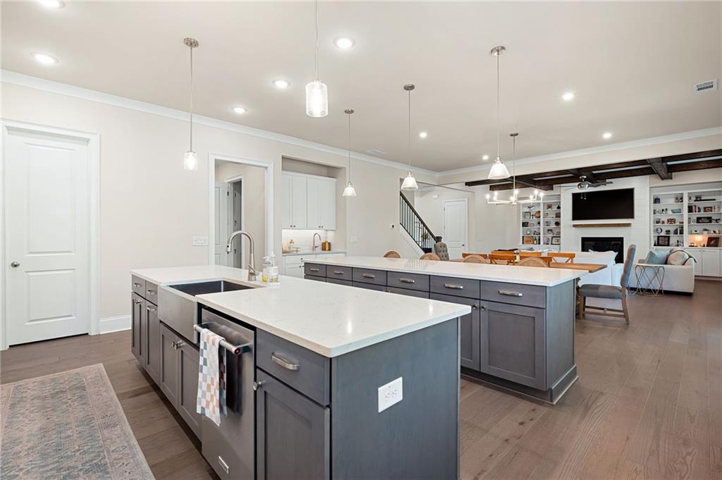 5041 Canopy Drive