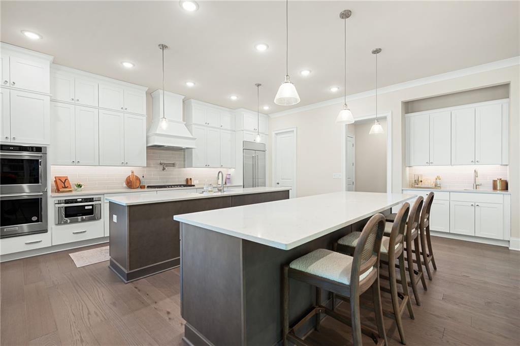 5041 Canopy Drive