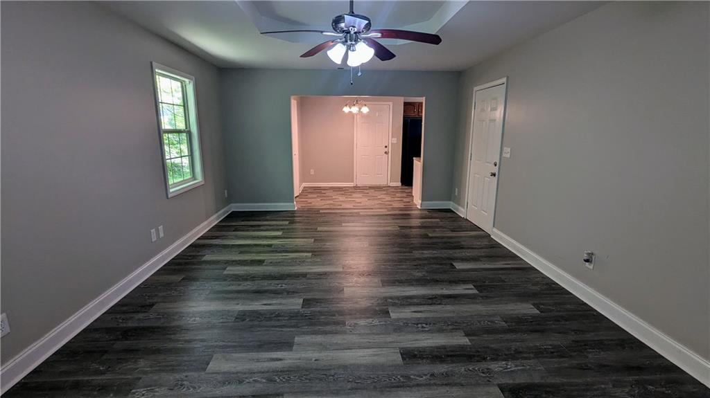 685 Greenhedge Drive