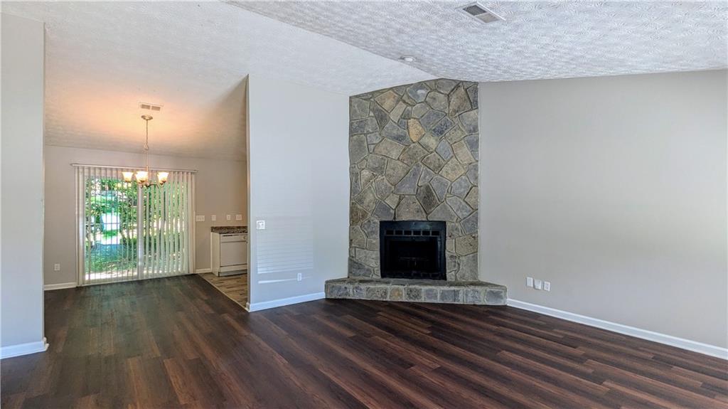 685 Greenhedge Drive